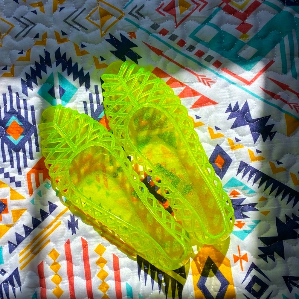 🐠 American apparel lattice jelly flat sandal